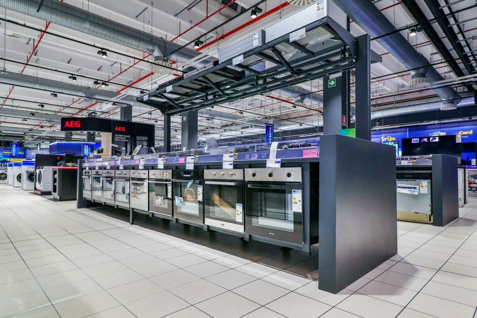 I prodotti METALSISTEM SIDAC protagonisti del retail dell'elettronica 21 IMG 0696