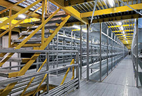 Homepage 19 Scaffalature Carichi leggeri 02