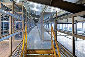 Homepage 20 Scaffalature Carichi leggeri 03