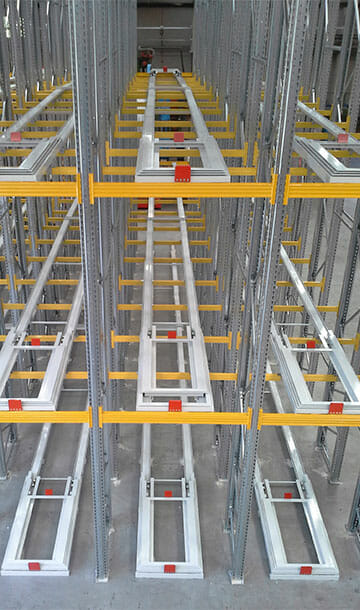 Homepage 8 Scaffalature push back
